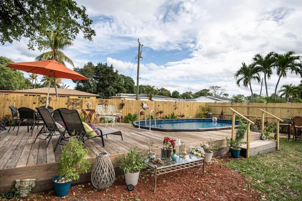 Tropical Pool Luxury Home Best Location Beaches Restaurant Hard Rock Fun Холандейл Бийч Екстериор снимка
